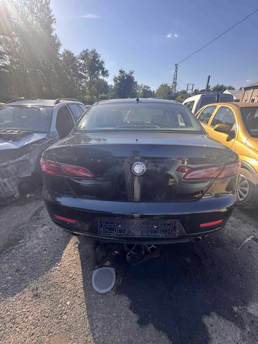 Alfa Romeo 159 1.9 JTS na części