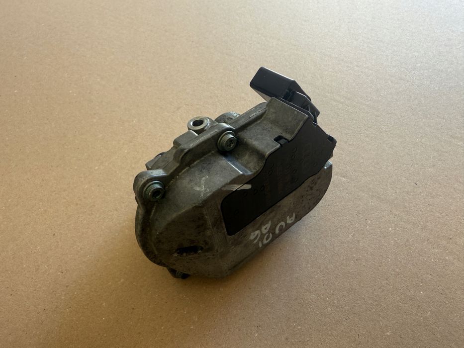 audi a4 b7 a6 c6 q5 3.0 tdi nastawnik kolektora 059129086d