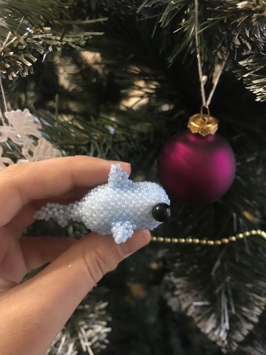 Продам акулу из бисера