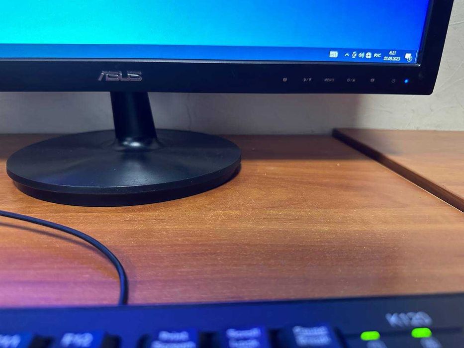 Монітор ASUS LCD VS228DE 22 діагональ м. Шулявська