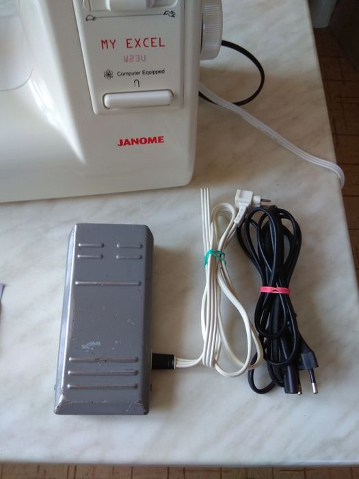 Швацька машина Janome my excel w23u
