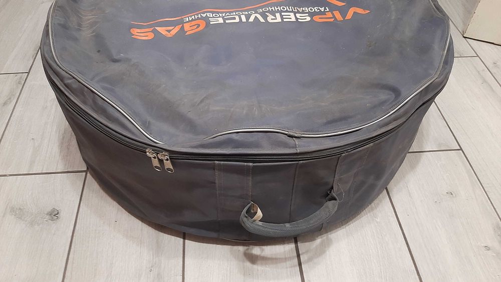 Чохол на запаску до 17 розміру