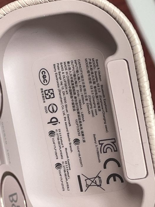 Bang & Olufsen Beoplay E8 2.0 Навушники