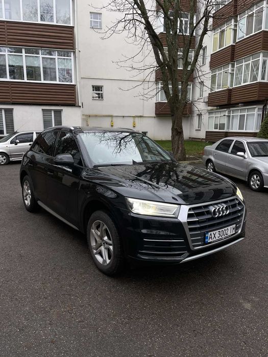 Продам Audi q5 2018 ) В Идеальном состоянии) Авто был куплен мной в 2020 году с родным  пробегом 20 тыс км ) Кузов в родной краске (из подкрасов кусочек капота) В Данный момент Авто обслужено и не требует вложений! Двигатель и коробка автомат Работают идеально) Расход (8 трасса 12 город) Два комплекта резины в Подарок) Оформление на вас через Дию или в сервисном центре без проблем) Машиной будите довольны ) Звоните