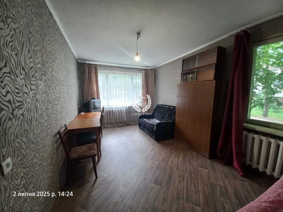 Продам кімнату 17м2  в комунальній квартирі(Чернігів)