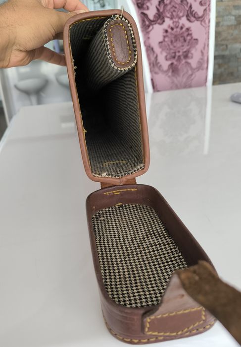 Estojo rígido para espingarda em couro/pele