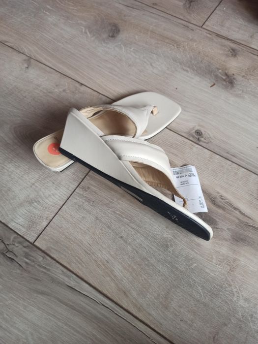 Klapki okazja! sandałki Vagabond skóra nowe rozm 41 wygodne leciutkie