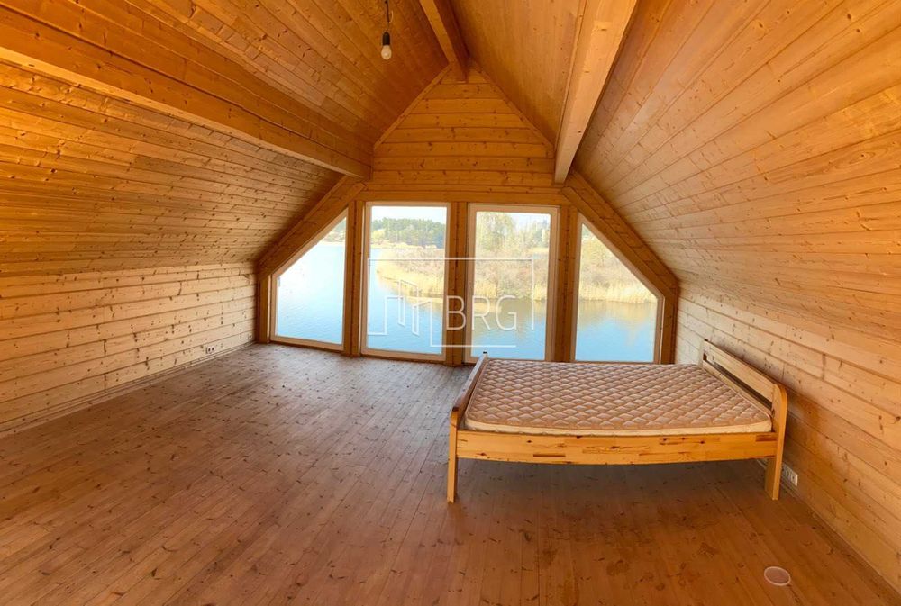 Дом на берегу Стугны 115 соток в соновом лесу Украинка без комиссии