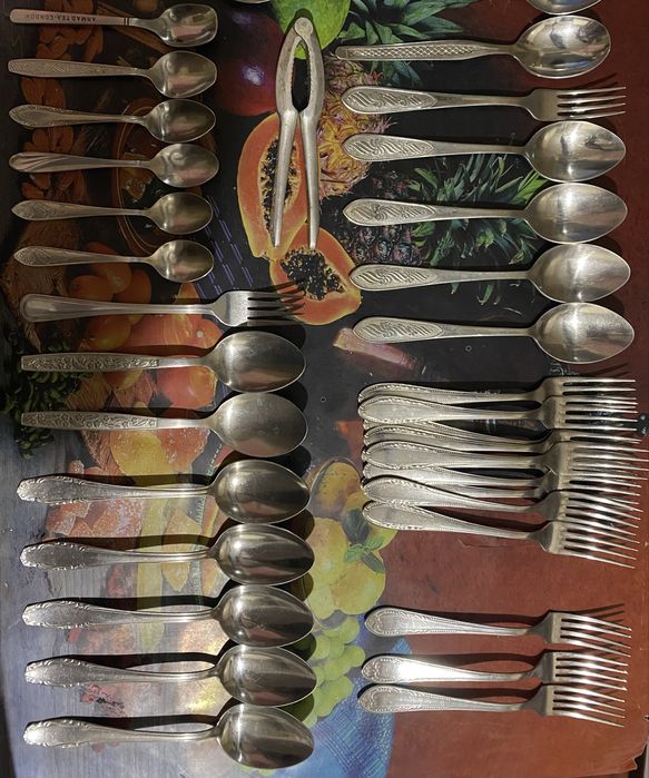 Посуда СССР:подносы,блюда,корзинки,чаши,миски,противень,бокалы,ложки