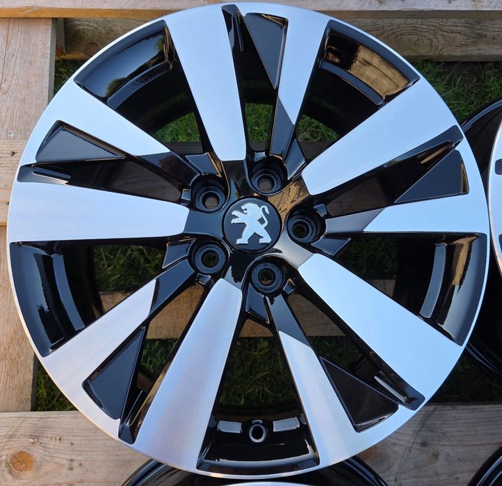 Felgi Oryginał Peugeot 308 508 Traveller 3008 Expert 7Jx17 ET42 5x108
