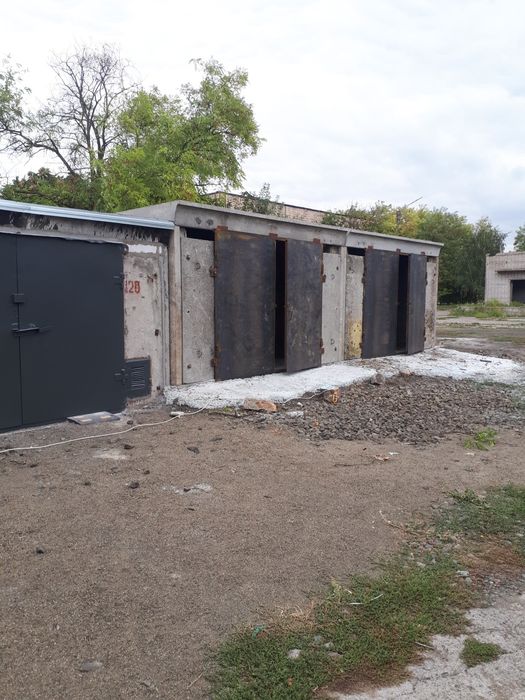 Гараж бетонний збірний БЕЗ МІСЦЯ блок кімнати БМЗ Доставка Монтаж