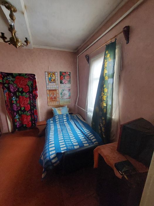 Продам частину будинку на Добровільній