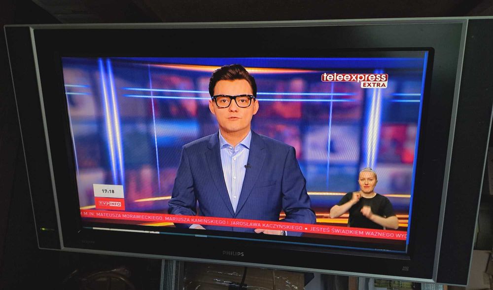 Telewizor Philips 32" HD, płaski, bez podstawy, 2xHDMI, Głośniki 2x15W
