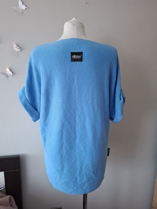 Sweter Minouu niebieski nietoperz okazja