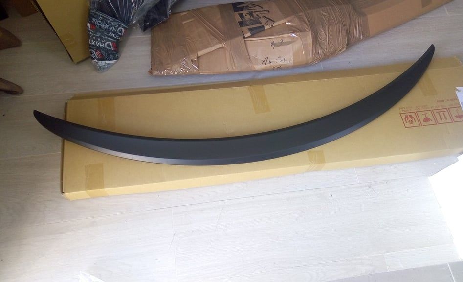 Vendo aleron/aileron AMG para Mercedes C205 Coupé