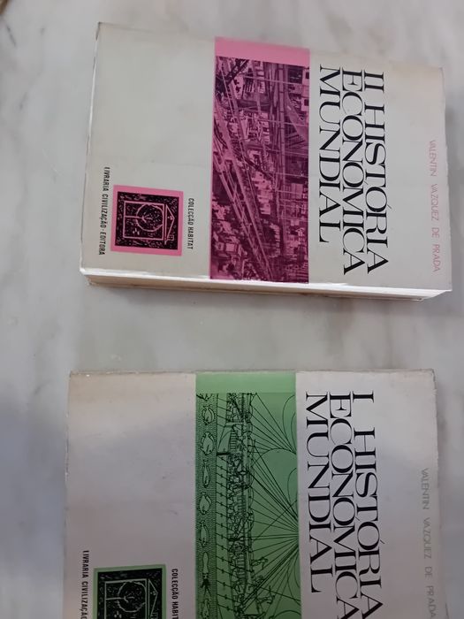 Conjunto de 2 Livros História Económica Mundial