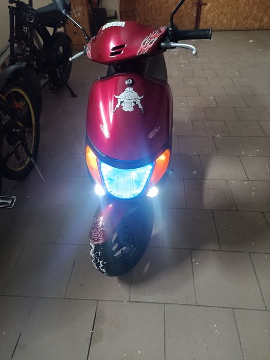 Скутер Suzuki let's на реєстрації 49.9