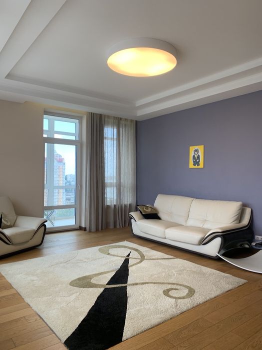Оренда 4к квартири 128м2, Печерськ, метро Звіринецька, Либідська. Паркінг, резервне живлення