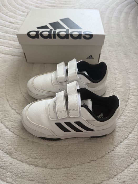 Дитячі кросівки Adidas. Оригінал