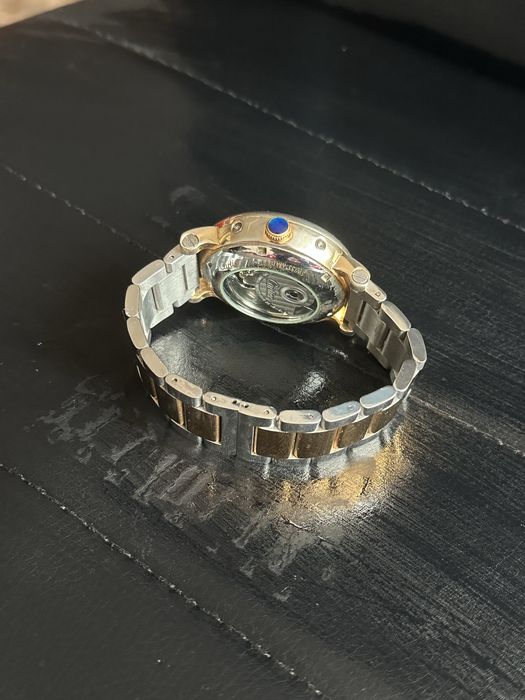 Продам часы Cartier