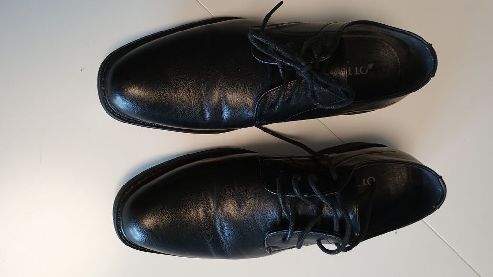 Buty wizytowe. Ottimo roz .38