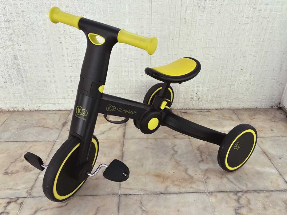 Triciclo e bicicleta de equilíbrio - Kinderkraft