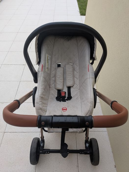 Carrinho bebé 3 em 1