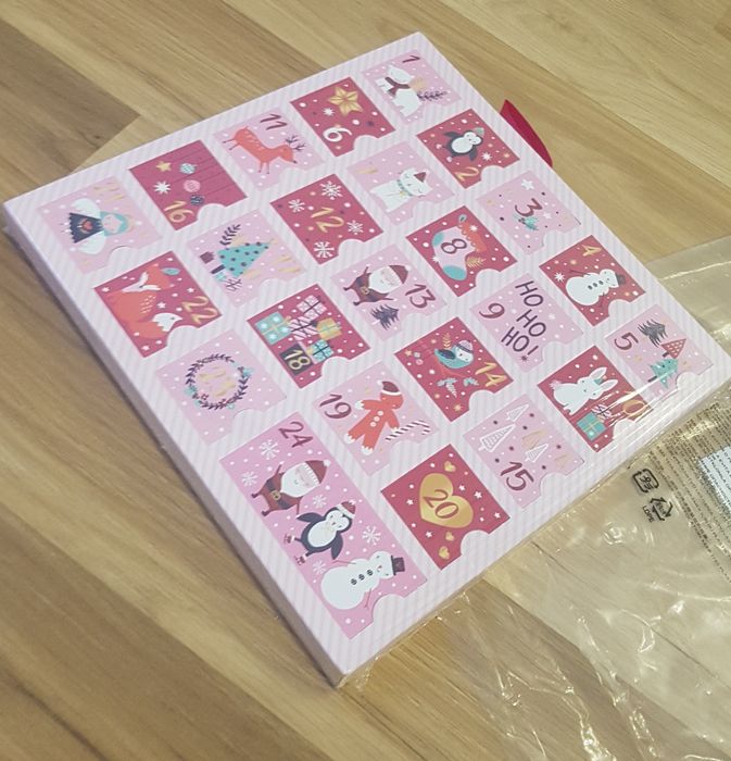 NOWY kalendarz adwentowy hm biżuteria spinki