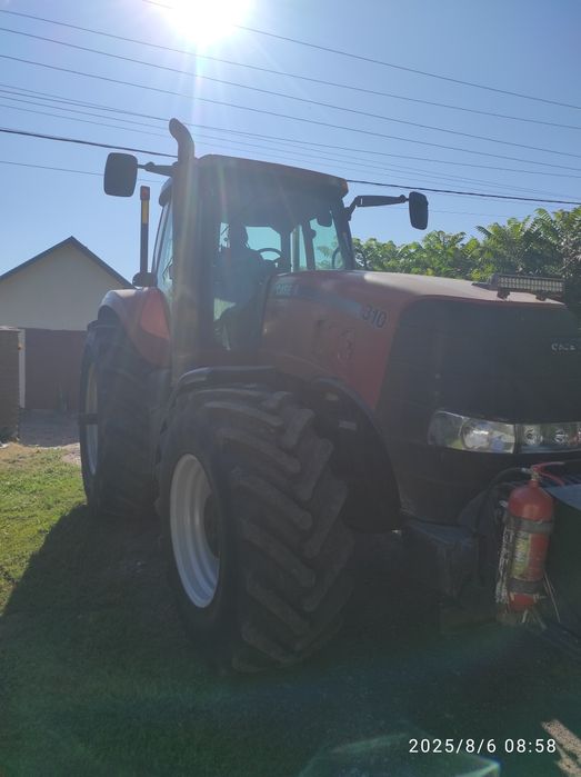 Case IH Magnum 310