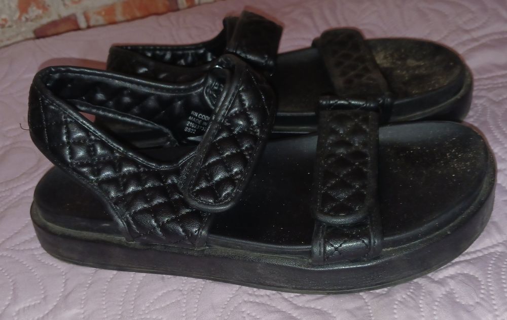 Sandalki damskie. PRIMARK.