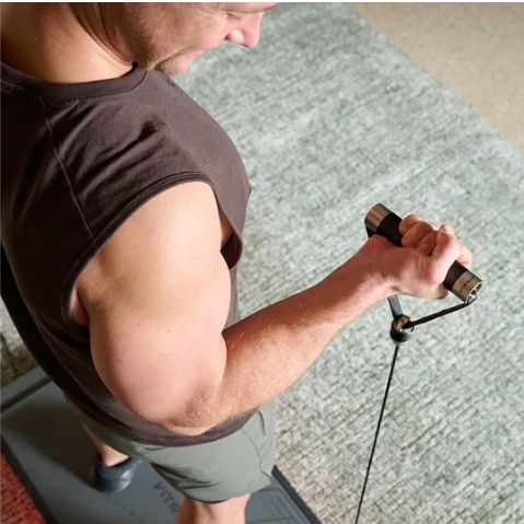 Vitruvian Trainer+ com Pro Kit | Ginásio Inteligente até 200 kg