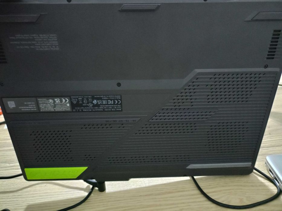 Computador ASUS ROG STRIX G51364751016731009122