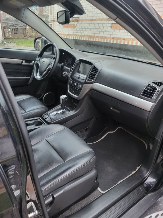 Chevrolet captiva 2016 год