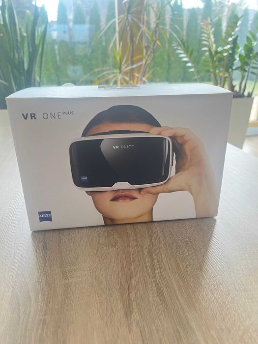 Zeiss VR One Plus