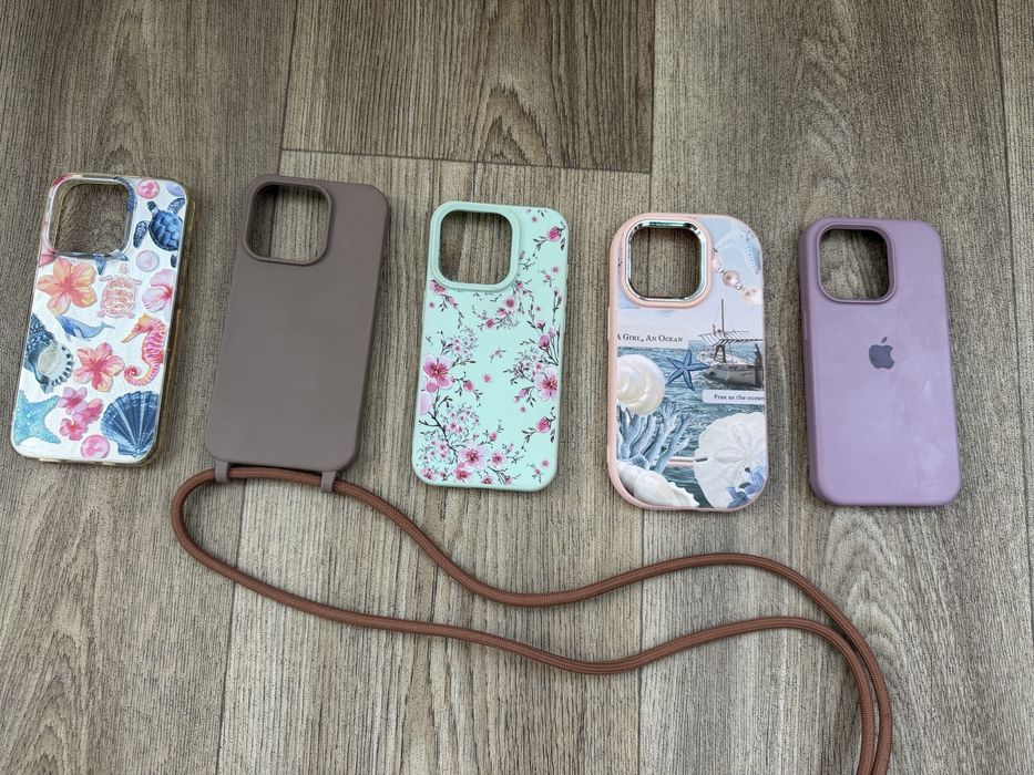 Продам чехлы на Iphone 15 pro