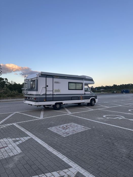 Vende-se Autocaravana Remodelada