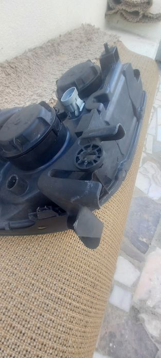 Renault Scénic Farol  Esq