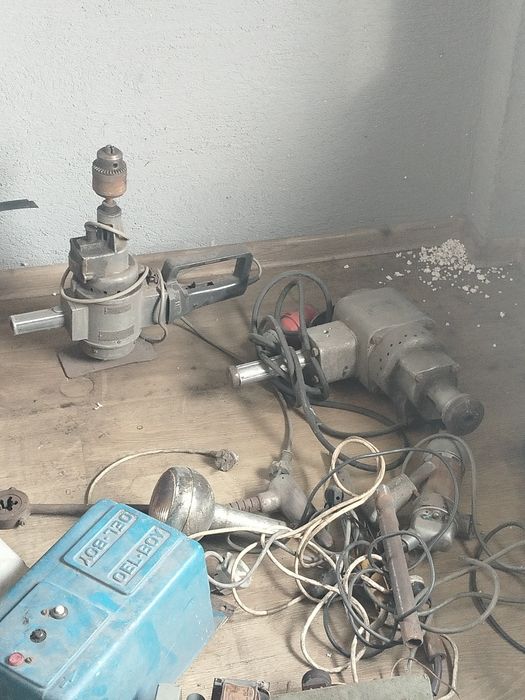 Stare narzędzia – duży zestaw, różne rzeczy  jak na zdjęciach