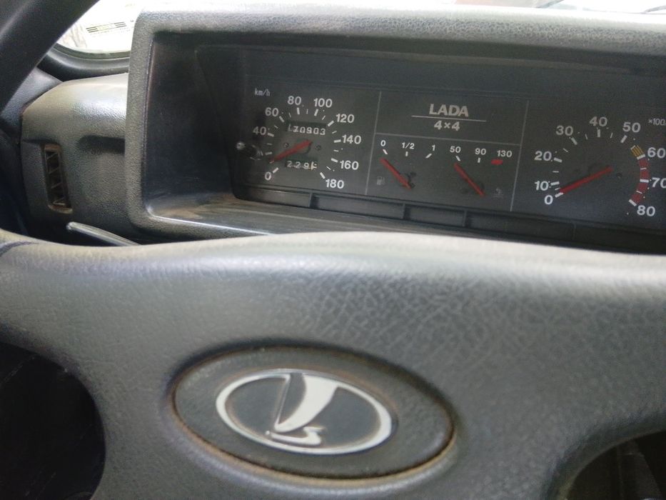 Продам Автомобіль Нива 2004 року