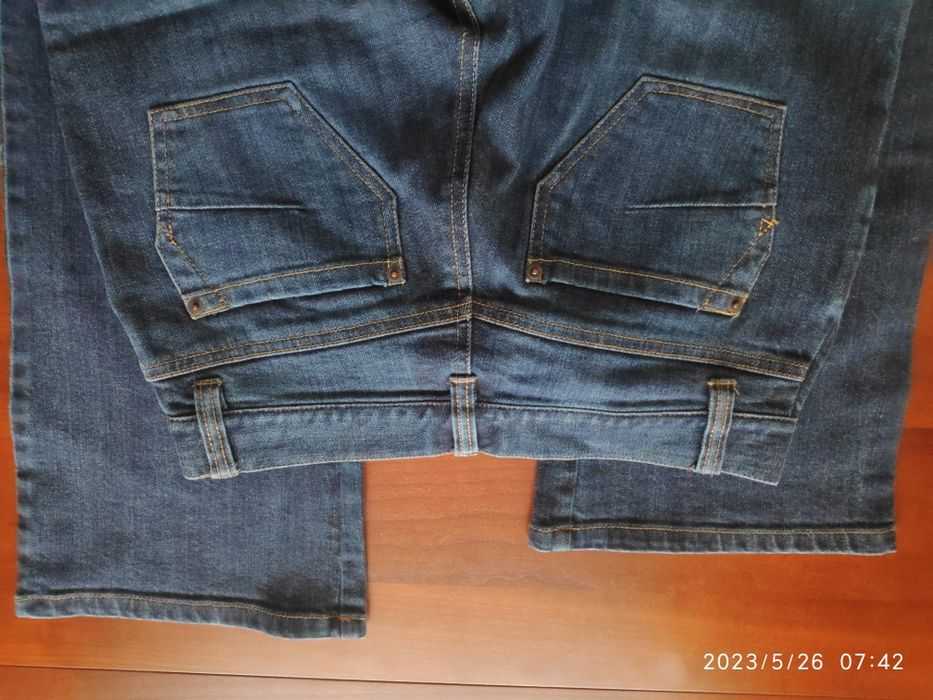 Spodnie jeansowe INC stretch