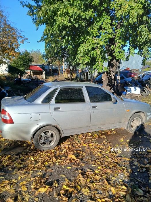 Розбирається ланос та пріора