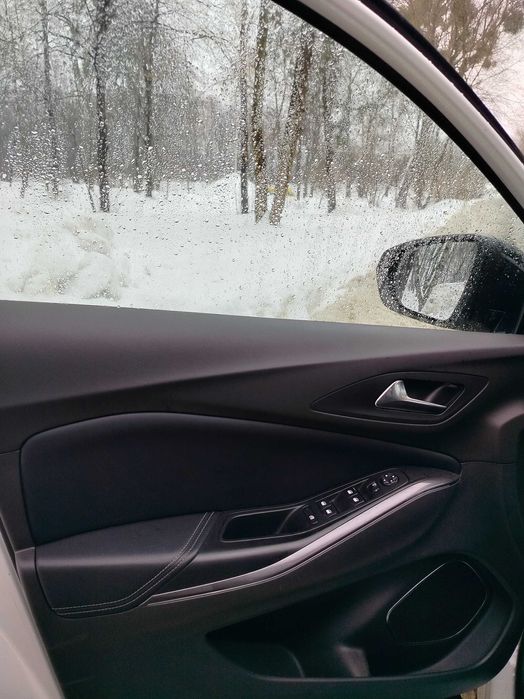 Opel Grandland X 2019 Plug-in Hybrid (300 к.с.)