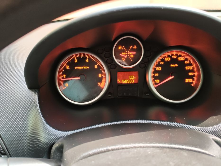 Продається Пежо 206+