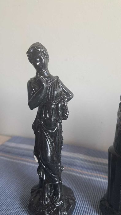 Kolekcjonerskie figury szachowe "Antyk / Myśliciel".  Vintage