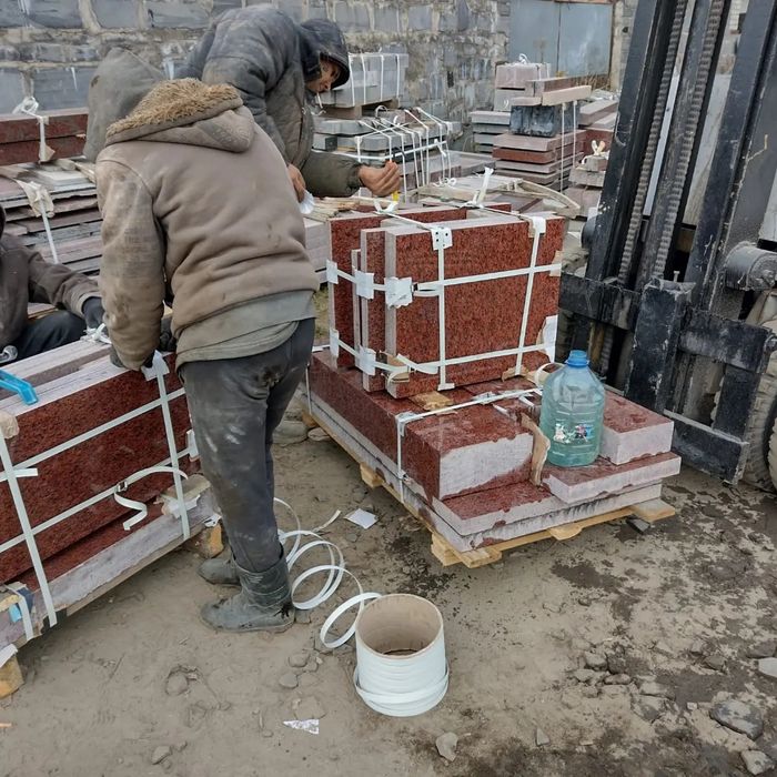 Гранітні вироби гуртом та в роздріб, цех в Коростишеві