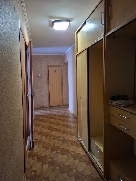 Продаж 4 кімнатної квартири  Хмільник