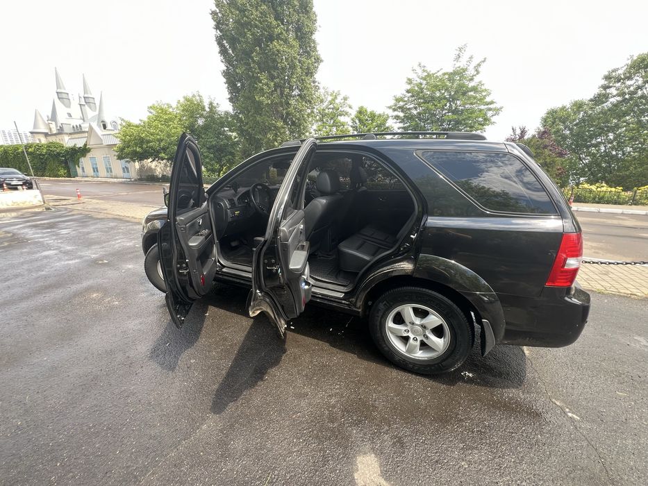 Продам Kia Sorento ресталинг