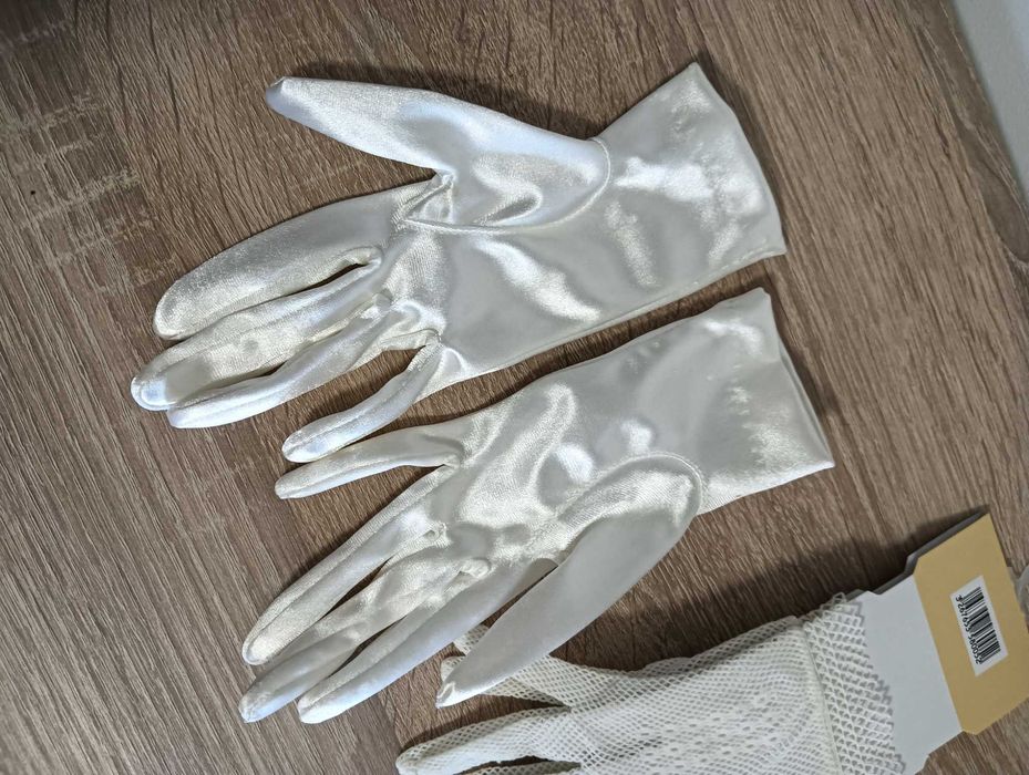Conjunto 2 pares de luvas cerimónia – casamento / comunhão