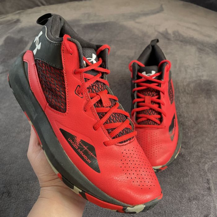 Чоловічі кросівки Under Armour Lockdawn 5. P. 41.