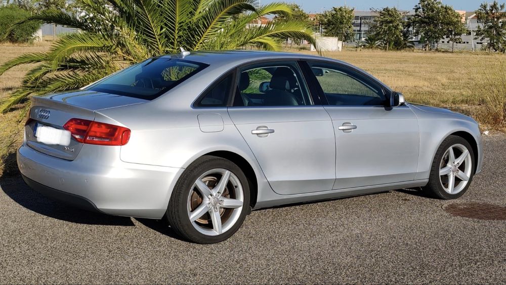 Audi A4 2.0 TDI 143 CV de 2010 — photo 3